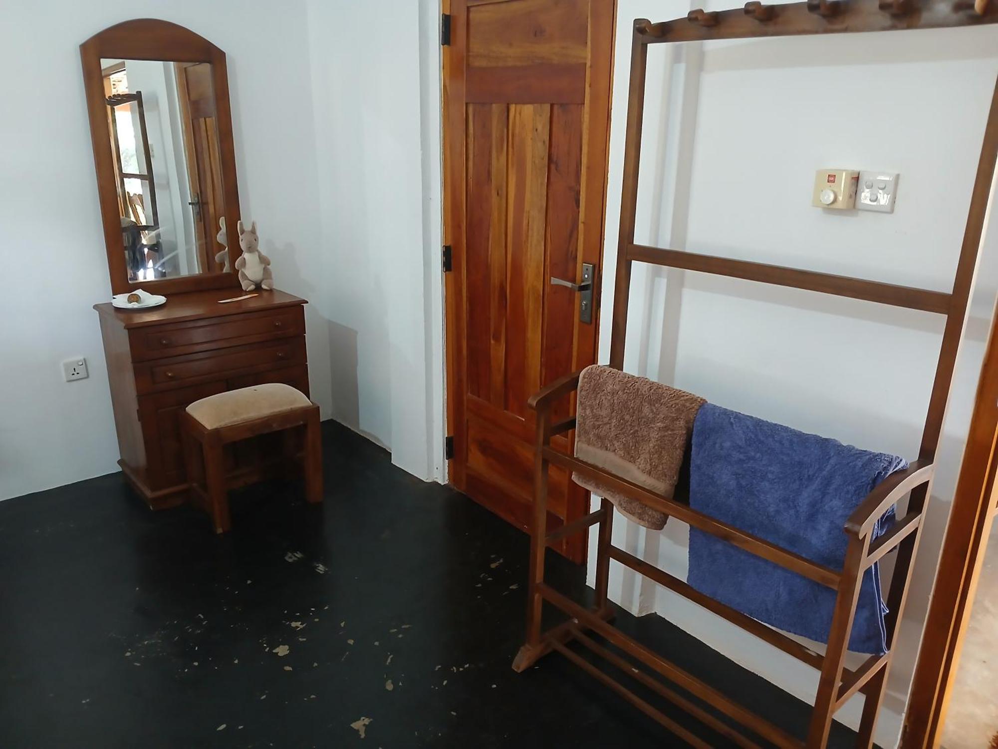 Donkey Clinic And Education Center Appartement Mannar Buitenkant foto